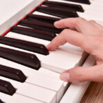 賃貸物件で電子ピアノの演奏をすることは可能？事前に防音対策を施すことが大事！